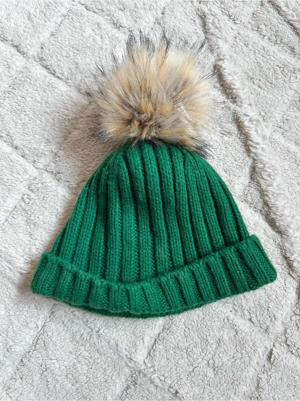 J.Crew | Green Ribbed Beanie Hat with Faux Fur Pom Pom | One Size - Picture 3 of 5